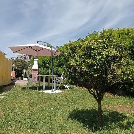 Da Piero E Gina Guest house Palidoro